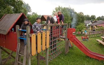 Großer Kinderspielplatz